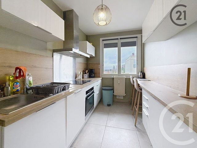 Appartement T2 à vendre - 2 pièces - 47.28 m2 - TROYES - 10 - CHAMPAGNE-ARDENNE - Century 21 Martinot Immobilier