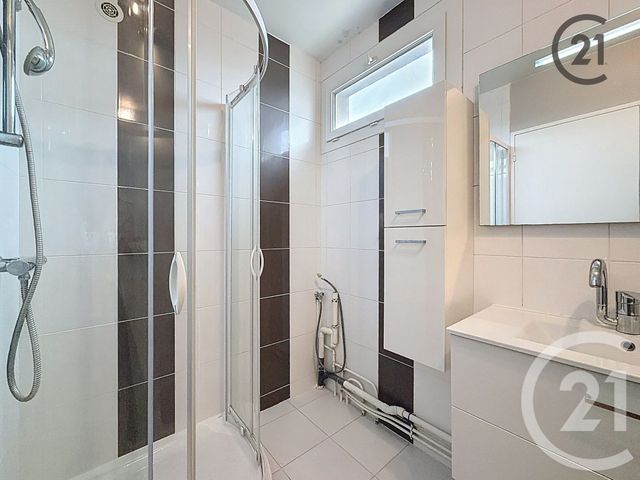 Appartement T2 à vendre - 2 pièces - 47.28 m2 - TROYES - 10 - CHAMPAGNE-ARDENNE - Century 21 Martinot Immobilier