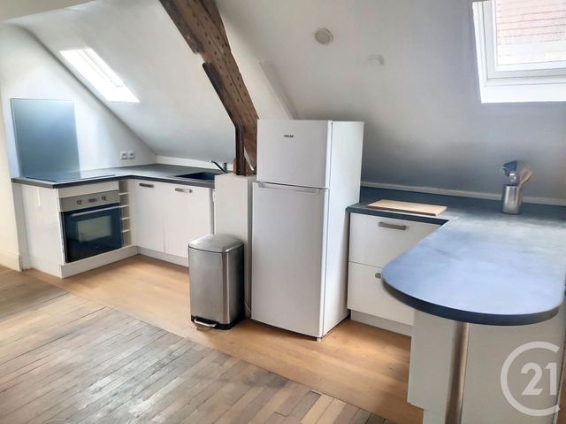 Appartement F3 à louer - 3 pièces - 52.0 m2 - TROYES - 10 - CHAMPAGNE-ARDENNE - Century 21 Martinot Immobilier