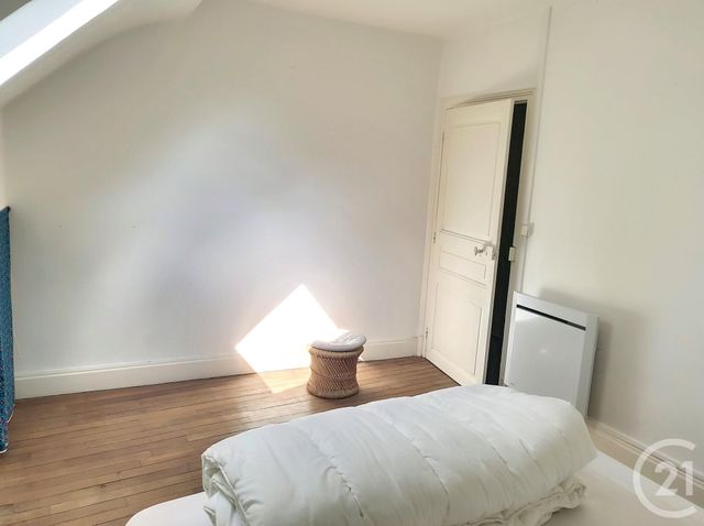 Appartement F3 à louer - 3 pièces - 52.0 m2 - TROYES - 10 - CHAMPAGNE-ARDENNE - Century 21 Martinot Immobilier