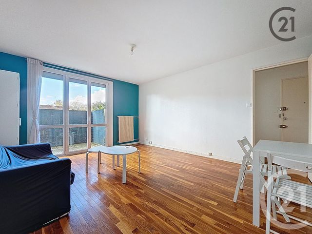 Appartement F2 à vendre - 2 pièces - 51.0 m2 - TROYES - 10 - CHAMPAGNE-ARDENNE - Century 21 Martinot Immobilier