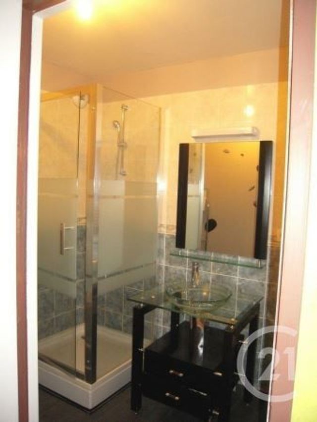 Appartement F3 à louer - 3 pièces - 62.3 m2 - STE SAVINE - 10 - CHAMPAGNE-ARDENNE - Century 21 Martinot Immobilier