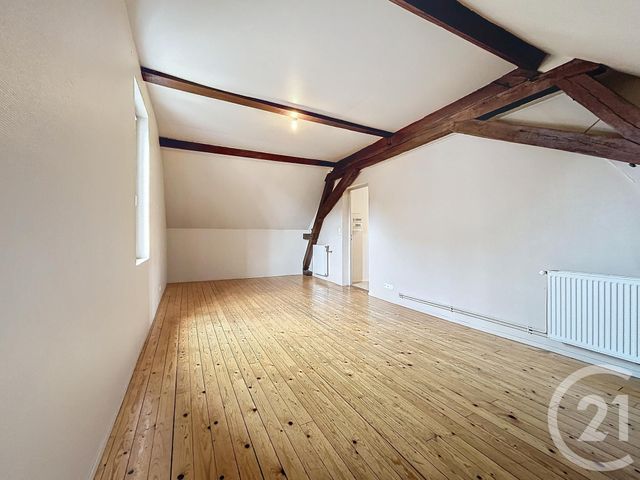 Appartement T3 à louer - 3 pièces - 55.0 m2 - STE SAVINE - 10 - CHAMPAGNE-ARDENNE - Century 21 Martinot Immobilier