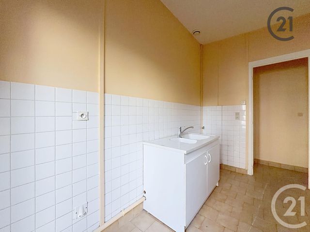 maison à louer - 2 pièces - 30.52 m2 - STE SAVINE - 10 - CHAMPAGNE-ARDENNE - Century 21 Martinot Immobilier