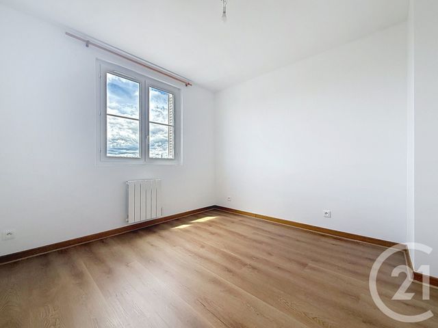 Appartement F4 à louer - 4 pièces - 59.0 m2 - TROYES - 10 - CHAMPAGNE-ARDENNE - Century 21 Martinot Immobilier