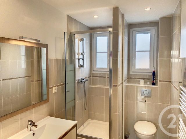 Appartement F4 à louer - 4 pièces - 59.0 m2 - TROYES - 10 - CHAMPAGNE-ARDENNE - Century 21 Martinot Immobilier