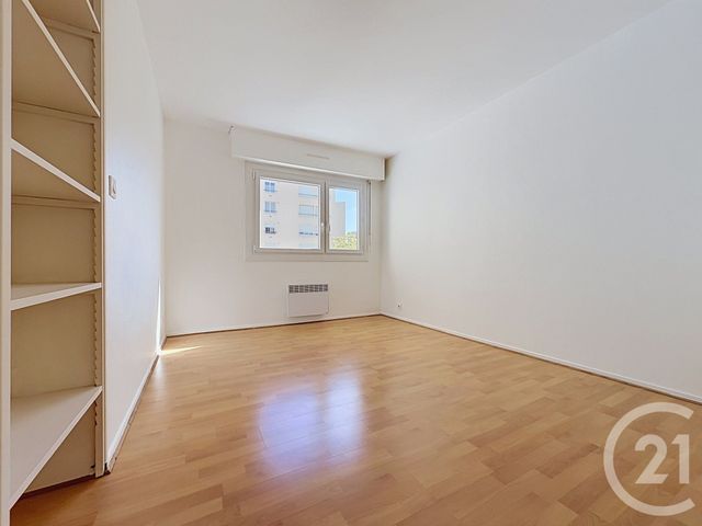 Appartement F5 à louer - 5 pièces - 88.5 m2 - TROYES - 10 - CHAMPAGNE-ARDENNE - Century 21 Martinot Immobilier
