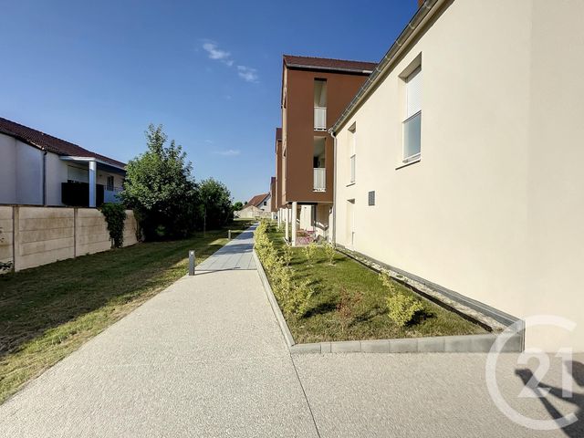 Appartement F2 à louer - 2 pièces - 42.6 m2 - LA CHAPELLE ST LUC - 10 - CHAMPAGNE-ARDENNE - Century 21 Martinot Immobilier