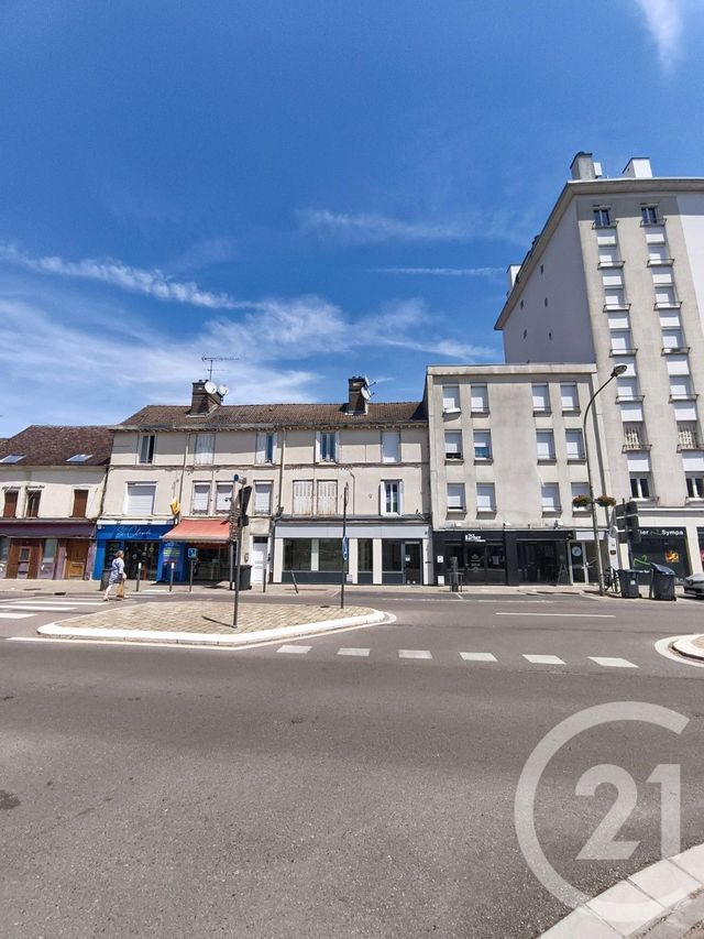 Appartement F2 à louer - 2 pièces - 31.0 m2 - TROYES - 10 - CHAMPAGNE-ARDENNE - Century 21 Martinot Immobilier