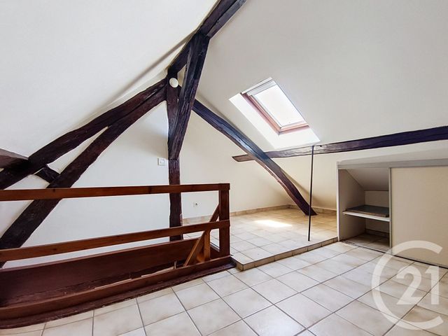 Appartement F2 à louer - 2 pièces - 31.0 m2 - TROYES - 10 - CHAMPAGNE-ARDENNE - Century 21 Martinot Immobilier