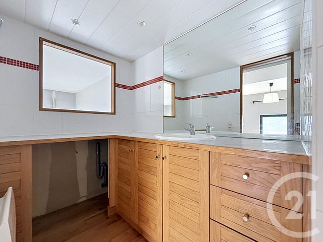 Appartement F2 à louer - 2 pièces - 48.0 m2 - TROYES - 10 - CHAMPAGNE-ARDENNE - Century 21 Martinot Immobilier