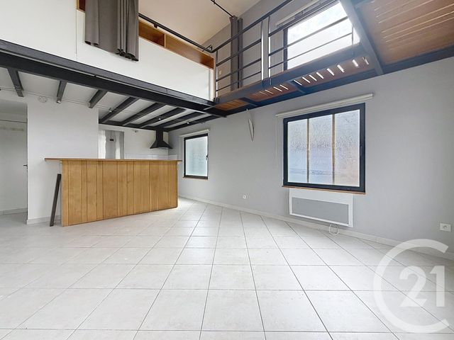 Appartement F2 à louer - 2 pièces - 48.0 m2 - TROYES - 10 - CHAMPAGNE-ARDENNE - Century 21 Martinot Immobilier