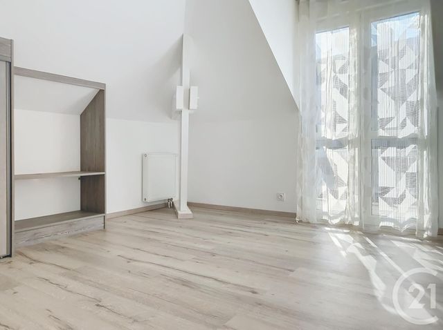 Appartement T2 à vendre - 2 pièces - 43.2 m2 - TROYES - 10 - CHAMPAGNE-ARDENNE - Century 21 Martinot Immobilier