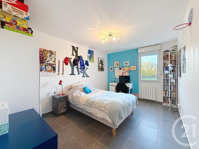 Appartement à vendre - 7 pièces - 130.0 m2 - BUCHERES - 10 - CHAMPAGNE-ARDENNE - Century 21 Martinot Immobilier