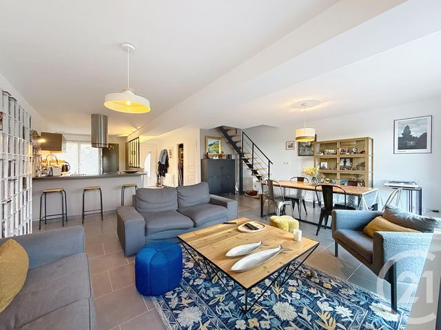 Appartement à vendre - 7 pièces - 130.0 m2 - BUCHERES - 10 - CHAMPAGNE-ARDENNE - Century 21 Martinot Immobilier