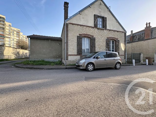 maison à vendre - 4 pièces - 92.0 m2 - ST ANDRE LES VERGERS - 10 - CHAMPAGNE-ARDENNE - Century 21 Martinot Immobilier