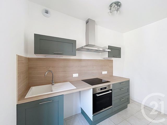Appartement F3 à louer - 3 pièces - 65.53 m2 - TROYES - 10 - CHAMPAGNE-ARDENNE - Century 21 Martinot Immobilier