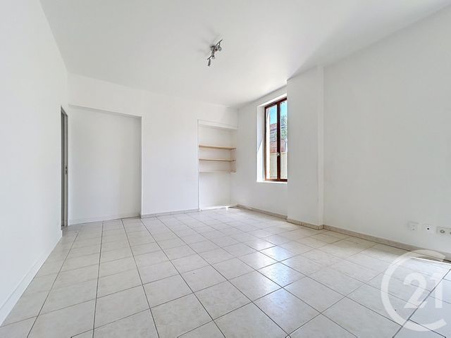 Appartement F3 à louer - 3 pièces - 65.53 m2 - TROYES - 10 - CHAMPAGNE-ARDENNE - Century 21 Martinot Immobilier