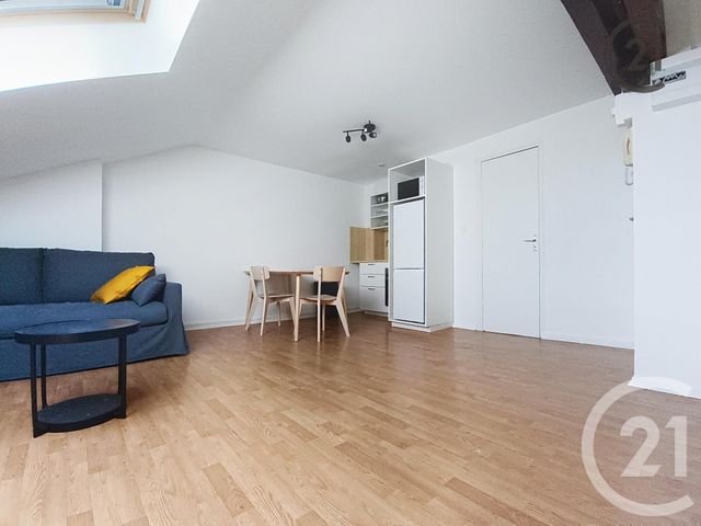 Appartement Studio à louer - 1 pièce - 23.06 m2 - TROYES - 10 - CHAMPAGNE-ARDENNE - Century 21 Martinot Immobilier