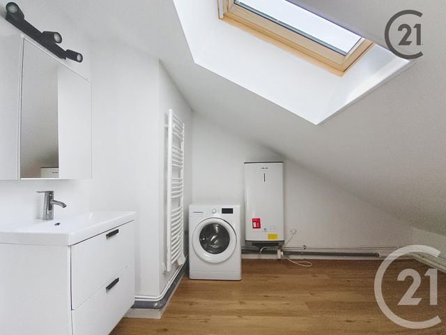 Appartement Studio à louer - 1 pièce - 23.06 m2 - TROYES - 10 - CHAMPAGNE-ARDENNE - Century 21 Martinot Immobilier