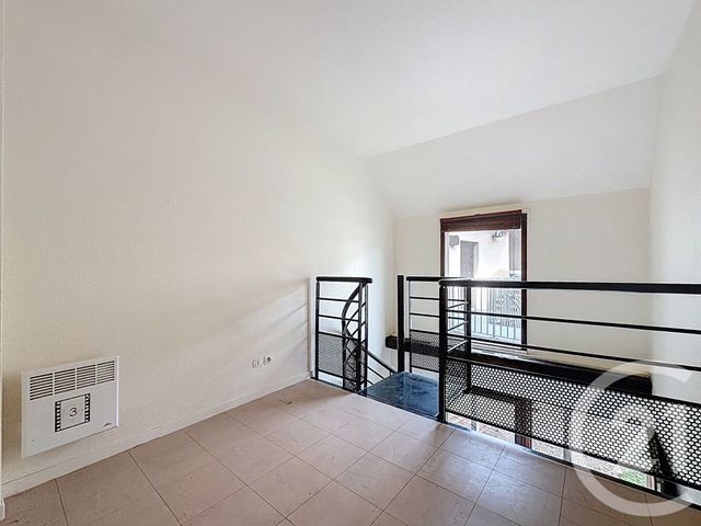 Appartement Duplex à vendre - 2 pièces - 17.4 m2 - TROYES - 10 - CHAMPAGNE-ARDENNE - Century 21 Martinot Immobilier