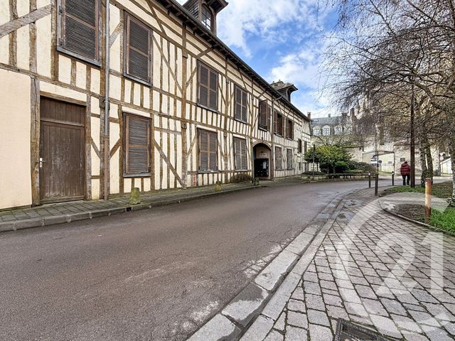 Appartement Duplex à vendre - 2 pièces - 17.4 m2 - TROYES - 10 - CHAMPAGNE-ARDENNE - Century 21 Martinot Immobilier