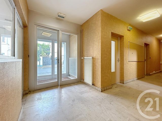 maison à louer - 10 pièces - 400.0 m2 - TROYES - 10 - CHAMPAGNE-ARDENNE - Century 21 Martinot Immobilier