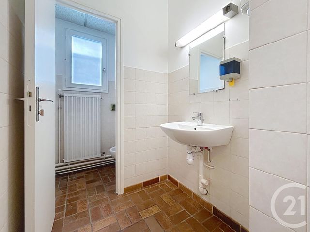 maison à louer - 10 pièces - 400.0 m2 - TROYES - 10 - CHAMPAGNE-ARDENNE - Century 21 Martinot Immobilier