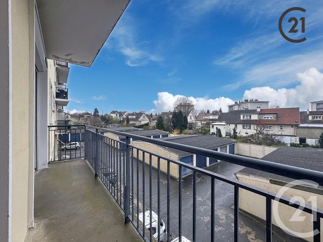 Appartement à vendre - 2 pièces - 46.0 m2 - TROYES - 10 - CHAMPAGNE-ARDENNE - Century 21 Martinot Immobilier