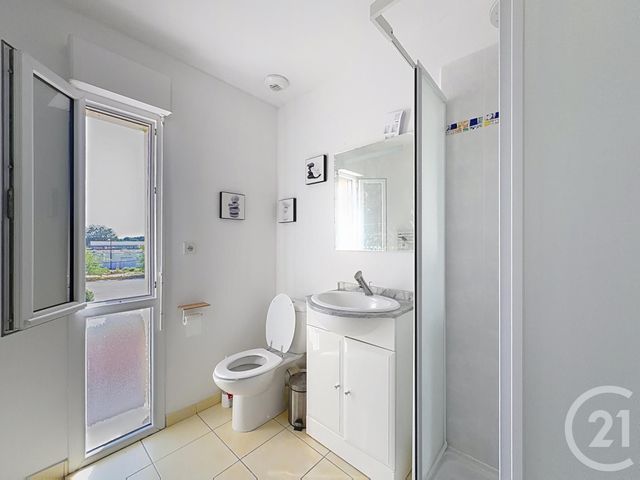 Appartement F1 à louer - 1 pièce - 23.0 m2 - ST JULIEN LES VILLAS - 10 - CHAMPAGNE-ARDENNE - Century 21 Martinot Immobilier