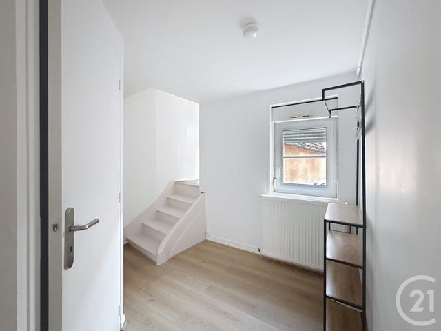Appartement T4 à louer - 3 pièces - 73.6 m2 - TROYES - 10 - CHAMPAGNE-ARDENNE - Century 21 Martinot Immobilier