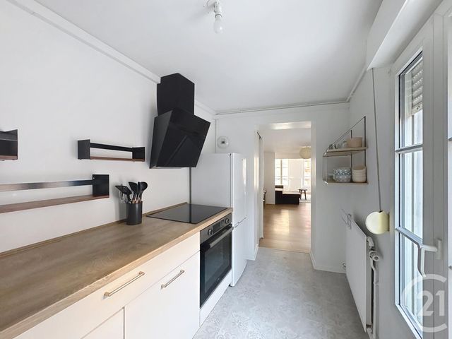 Appartement T4 à louer - 3 pièces - 73.6 m2 - TROYES - 10 - CHAMPAGNE-ARDENNE - Century 21 Martinot Immobilier