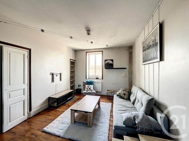 Appartement T2 à louer - 2 pièces - 47.61 m2 - TROYES - 10 - CHAMPAGNE-ARDENNE - Century 21 Martinot Immobilier