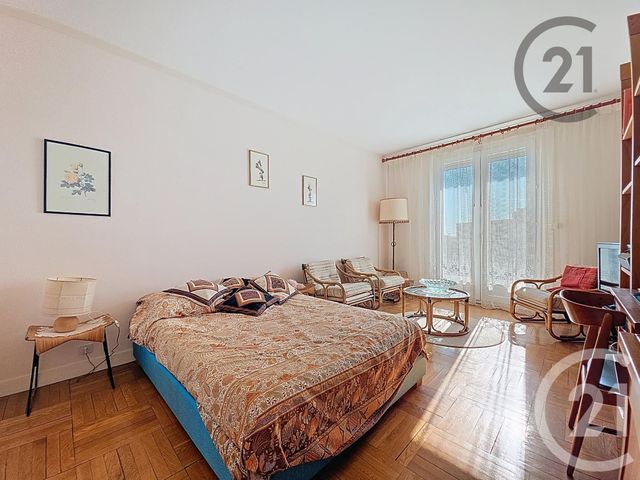 Appartement F3 à vendre - 3 pièces - 81.0 m2 - TROYES - 10 - CHAMPAGNE-ARDENNE - Century 21 Martinot Immobilier