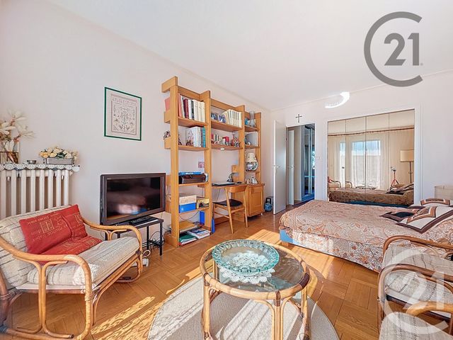 Appartement F3 à vendre - 3 pièces - 81.0 m2 - TROYES - 10 - CHAMPAGNE-ARDENNE - Century 21 Martinot Immobilier