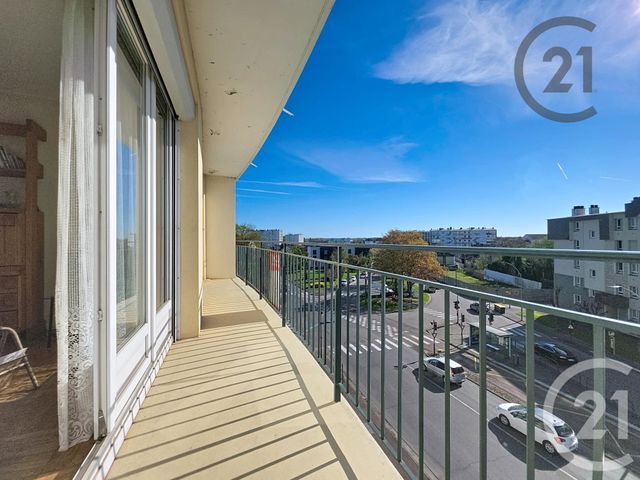 Appartement F3 à vendre - 3 pièces - 81.0 m2 - TROYES - 10 - CHAMPAGNE-ARDENNE - Century 21 Martinot Immobilier