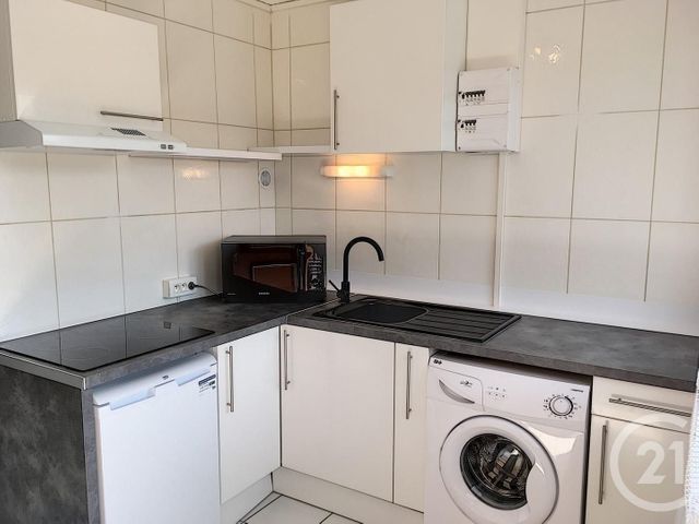 Appartement F1 à vendre - 1 pièce - 21.8 m2 - STE SAVINE - 10 - CHAMPAGNE-ARDENNE - Century 21 Martinot Immobilier