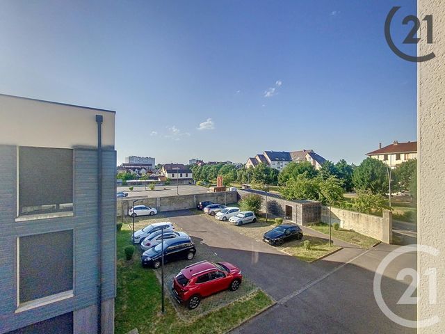 Appartement F1 à louer - 1 pièce - 22.0 m2 - TROYES - 10 - CHAMPAGNE-ARDENNE - Century 21 Martinot Immobilier