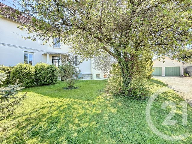 maison à vendre - 7 pièces - 220.0 m2 - TROYES - 10 - CHAMPAGNE-ARDENNE - Century 21 Martinot Immobilier