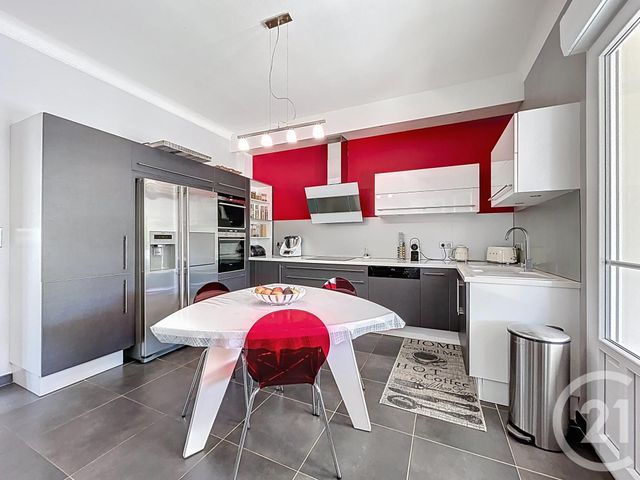 maison à vendre - 7 pièces - 220.0 m2 - TROYES - 10 - CHAMPAGNE-ARDENNE - Century 21 Martinot Immobilier