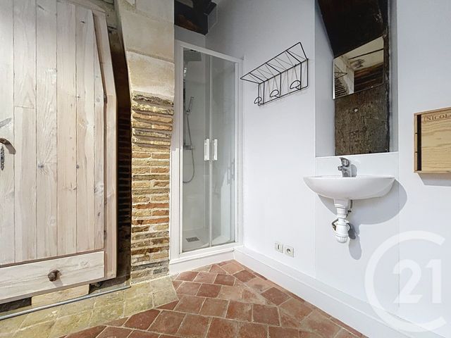 Appartement F5 à louer - 5 pièces - 103.0 m2 - TROYES - 10 - CHAMPAGNE-ARDENNE - Century 21 Martinot Immobilier