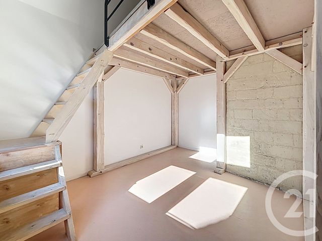 Appartement F5 à louer - 5 pièces - 103.0 m2 - TROYES - 10 - CHAMPAGNE-ARDENNE - Century 21 Martinot Immobilier