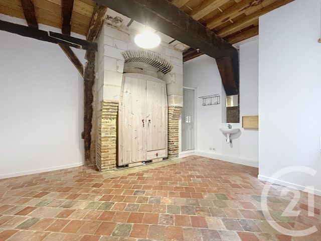 Appartement F5 à louer - 5 pièces - 103.0 m2 - TROYES - 10 - CHAMPAGNE-ARDENNE - Century 21 Martinot Immobilier