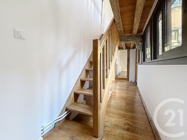 Appartement F5 à louer - 5 pièces - 103.0 m2 - TROYES - 10 - CHAMPAGNE-ARDENNE - Century 21 Martinot Immobilier