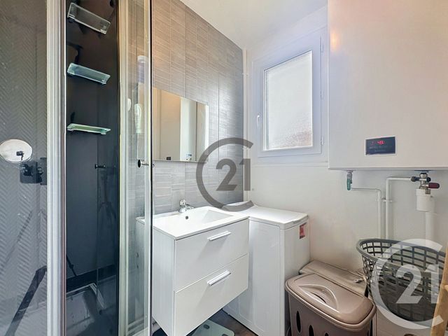 Appartement F2 à vendre - 2 pièces - 41.58 m2 - STE SAVINE - 10 - CHAMPAGNE-ARDENNE - Century 21 Martinot Immobilier