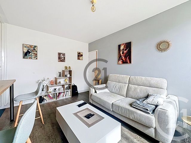 Appartement F2 à vendre - 2 pièces - 41.58 m2 - STE SAVINE - 10 - CHAMPAGNE-ARDENNE - Century 21 Martinot Immobilier
