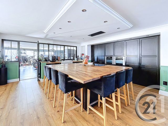 maison à vendre - 7 pièces - 252.0 m2 - RUVIGNY - 10 - CHAMPAGNE-ARDENNE - Century 21 Martinot Immobilier