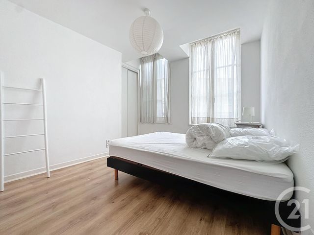 Appartement F3 à louer - 3 pièces - 58.0 m2 - TROYES - 10 - CHAMPAGNE-ARDENNE - Century 21 Martinot Immobilier