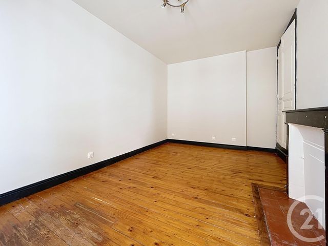 Appartement à louer - 2 pièces - 43.0 m2 - TROYES - 10 - CHAMPAGNE-ARDENNE - Century 21 Martinot Immobilier