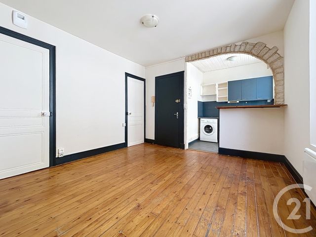 Appartement à louer - 2 pièces - 43.0 m2 - TROYES - 10 - CHAMPAGNE-ARDENNE - Century 21 Martinot Immobilier